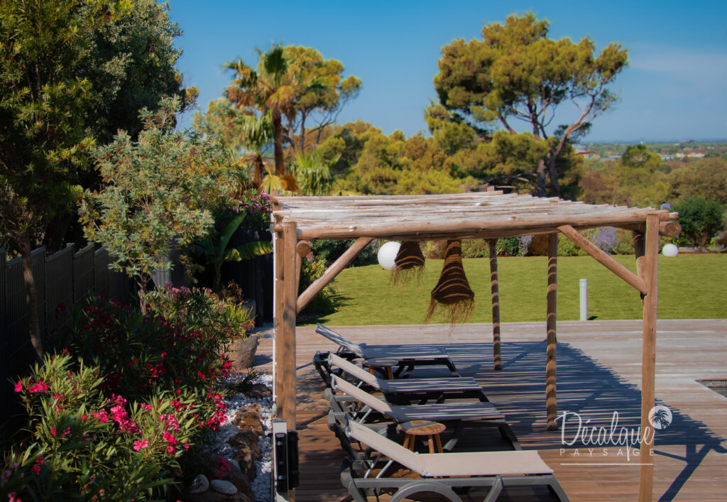 Terrasse moderne dans le sud de la France